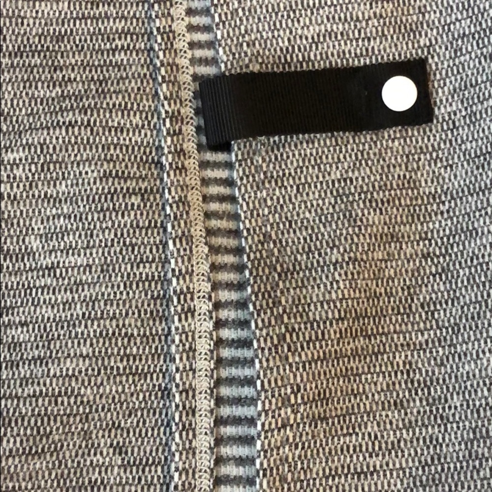 Lululemon Vinyasa Convertable Scarf - image 6